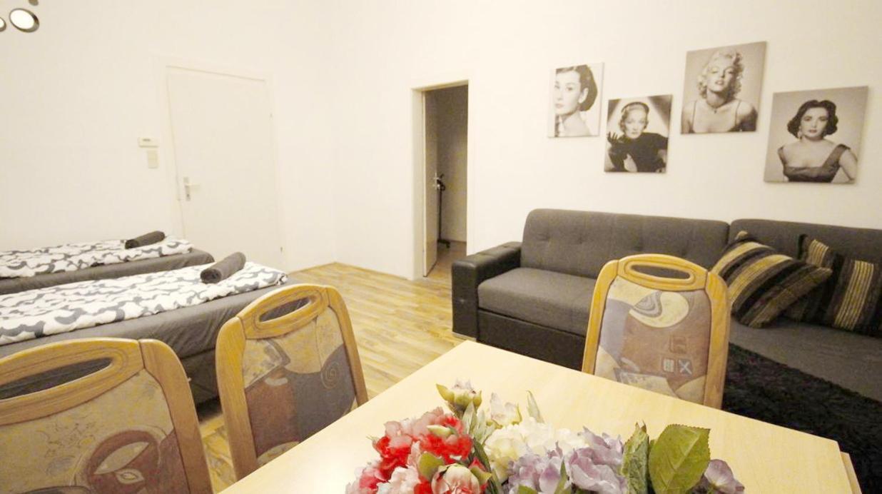 Comfortable Rooms Near Schonbrunn Palace 비엔나 외부 사진