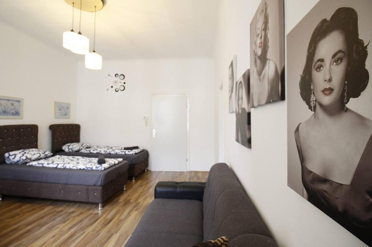 Comfortable Rooms Near Schonbrunn Palace 비엔나 외부 사진