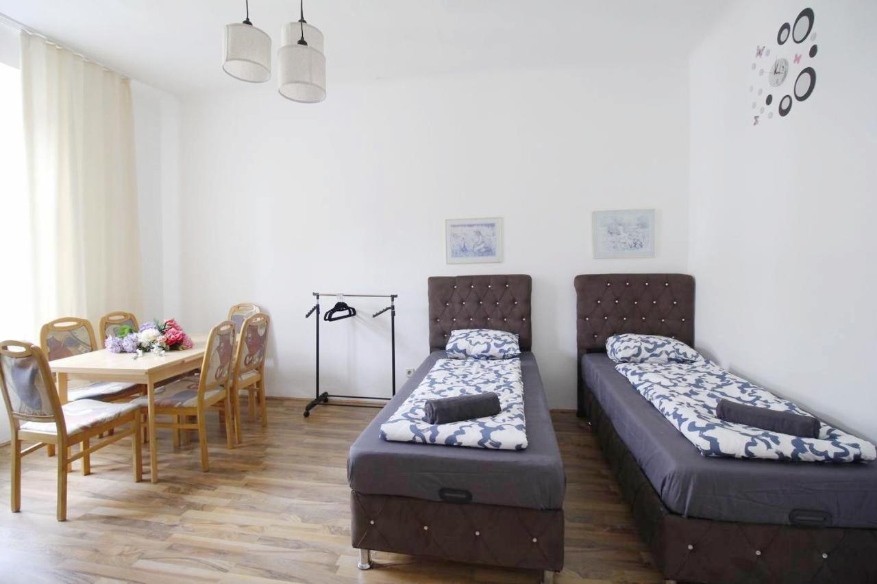 Comfortable Rooms Near Schonbrunn Palace 비엔나 외부 사진